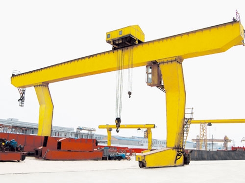 門(mén)式起重機(jī)